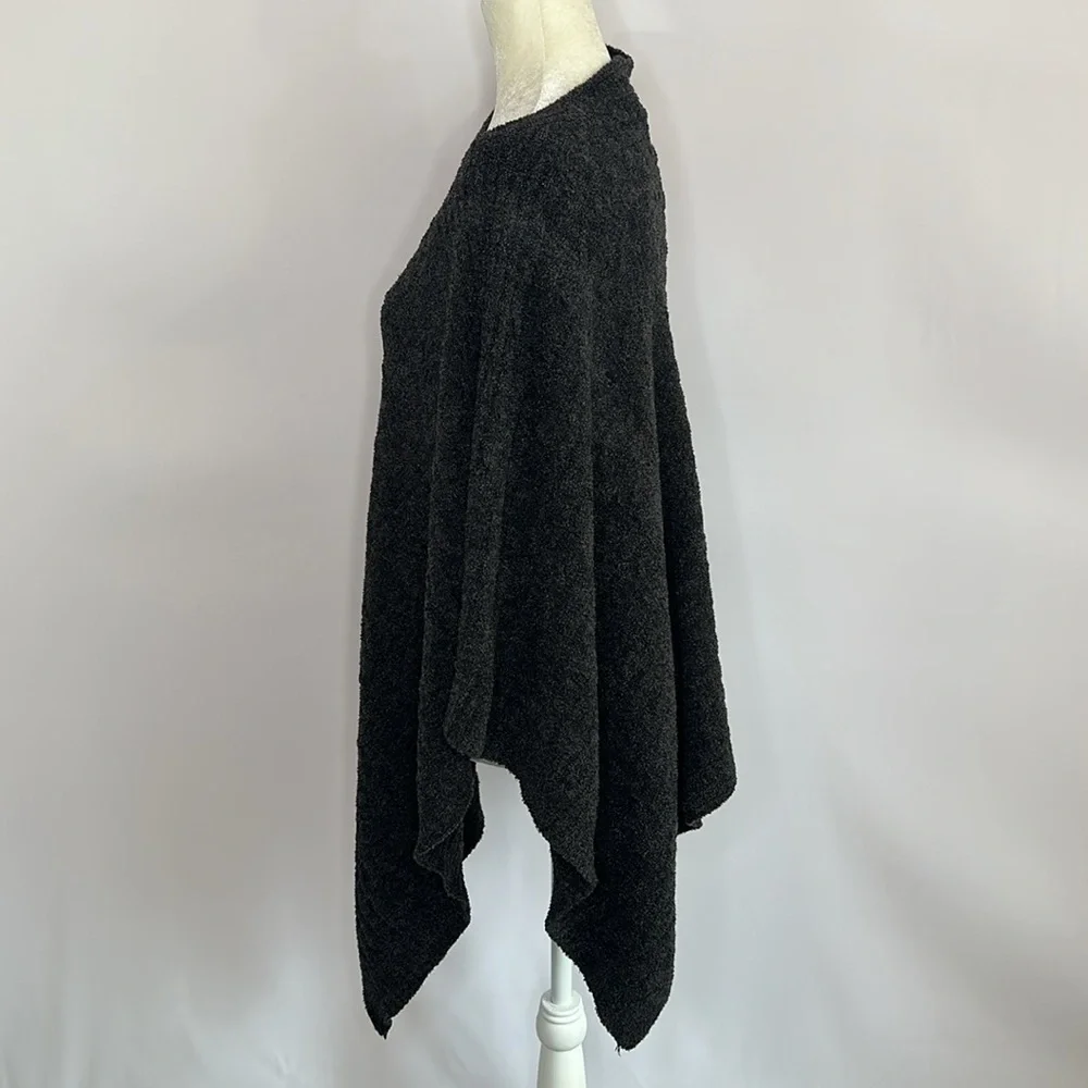 Barefoot Dreams Cozychic Lite Poncho